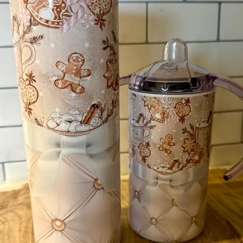 Christmas Themed Tumblers with Lid and Straw in 20oz and 12oz Sippy Cups Featuring Festive Gingerbread Design Bottle Drinkware Water Bottles Insulated Bottled Portable Washable Reusable Flasks