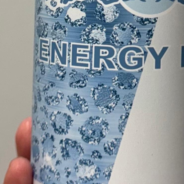 Blue and white 20oz tumbler with lid and straw for hot and colds drinks