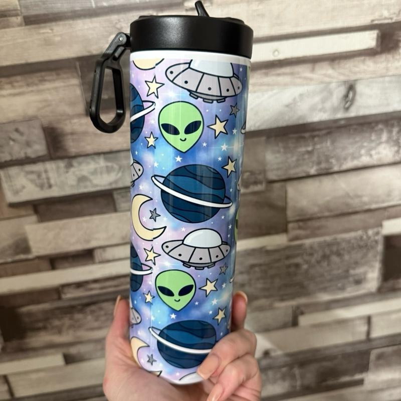 Personalised 20oz Alien Space Planets Tumbler with Lid and Straw for Hot and Cold Drinks - Perfect for Space Enthusiasts Insulated Colorful