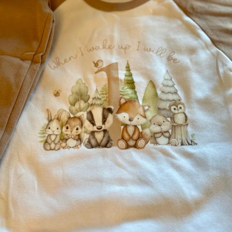 Woodland themed personalised when I wake up birthday pyjamas, cute boys pyjamas, pyjamas with age on. Long sleeves and trousers. Message me or leave a note at checkout with age and name to add on