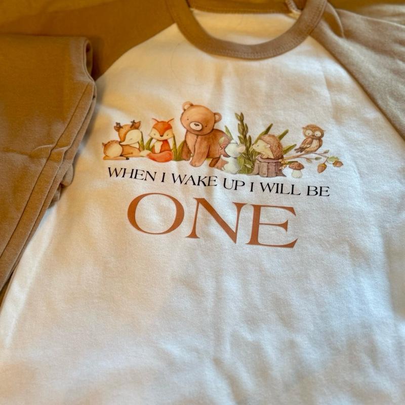 Woodland animals themed personalised when I wake up, birthday pyjamas, cute pyjamas, birthday with age on pyjamas. Message me or leave a note at checkout with name and age to add on