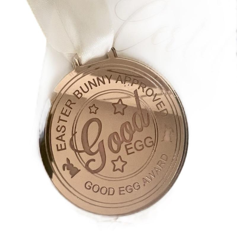 Easter certificate straight from the Easter bunny with medal