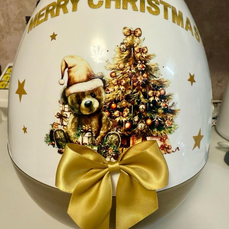 Personalised White and gold 16 inch jumbo egg perfect for filling with Christmas gifts