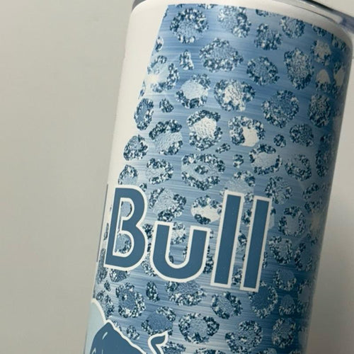 Blue and white 20oz tumbler with lid and straw for hot and colds drinks