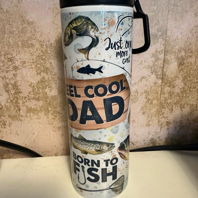 Reel Cool Dad 20oz Double Walled Insulated Tumbler for Hot and Cold Drinks with Flip Up Lid Perfect Father's Day Gift for Any Dad who Loves Fishing