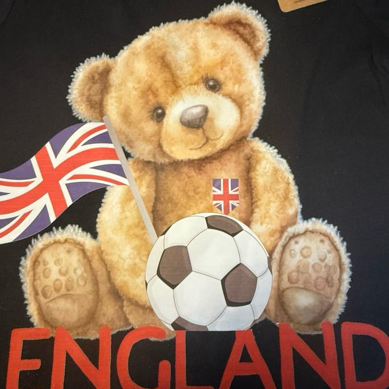 England football themed children’s t shirt personalised for boys and girls perfect to wear to watch the World Cup. Organic cotton